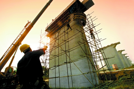 河南强化十大战略支撑 为中原经济区建设注入新动能